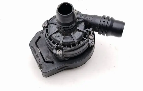 Jeep Avenger Electric auxiliary coolant/water pump 9833874480