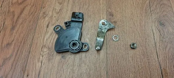 Renault Laguna III Gear selector 7701065838