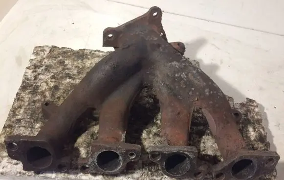 Chrysler Neon II Exhaust manifold 04777586AA