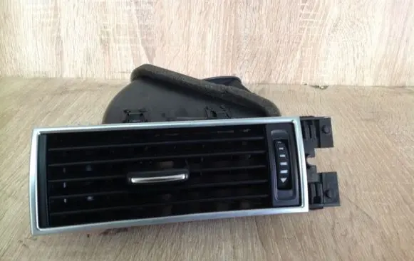 Dashboard side air vent grill/cover trim