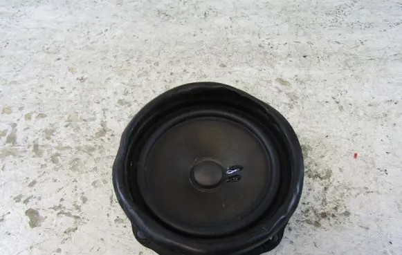 Skoda Octavia Mk3 (5E) Rear door speaker 5E0035411G