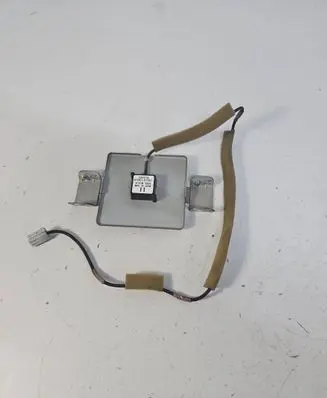 Toyota Prius (NHW20) Aerial GPS antenna 8686047060