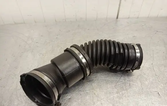 Opel Insignia A Air intake hose/pipe 1039889S01 13254634 1039888S01