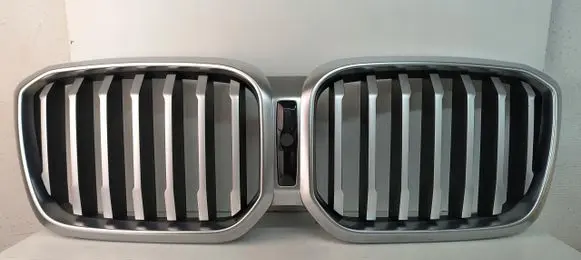 BMW X3 G01 Front bumper upper radiator grill 51137931236