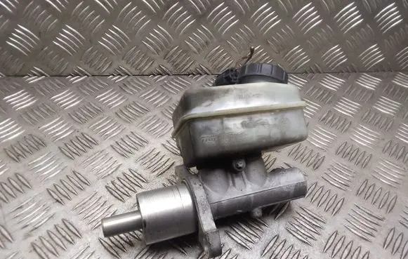 Mercedes-Benz B W245 Master brake cylinder A1694300202 32067200C