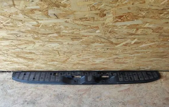 Mercedes-Benz Sprinter W906 Front sill trim cover A9066860074