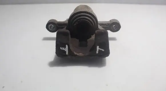 Hyundai i30 Rear brake caliper