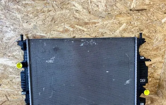 Ford Mondeo MK V Coolant radiator DG938005CC