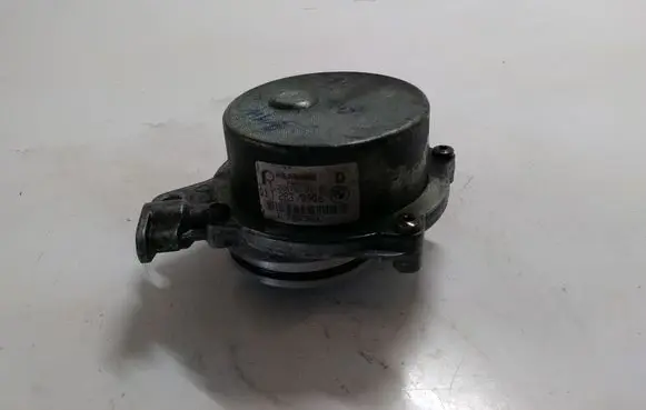 Vacuum pump
