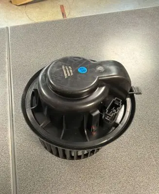 Volkswagen Sharan Heater fan/blower 7H0819021A