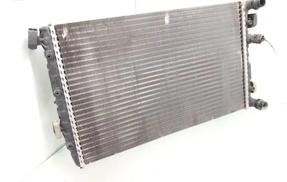 Seat Ibiza III (6L) Coolant radiator 6Q0121253Q
