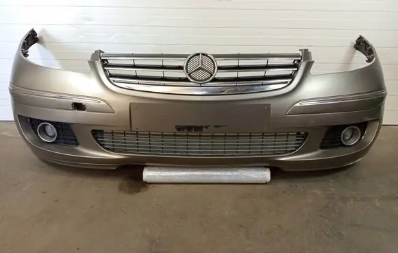 Mercedes-Benz A W169 Front bumper ZDERZW169748