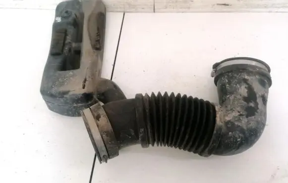Dodge Durango Air intake hose/pipe 384088