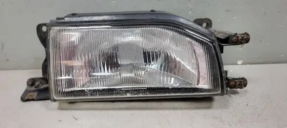 Mazda 323 Headlight/headlamp 