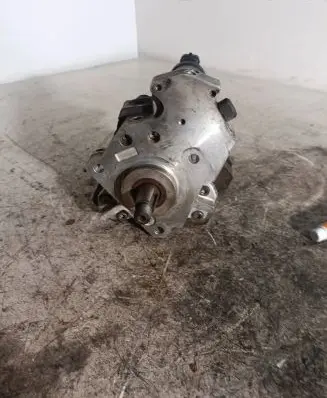 Renault Espace - Grand espace IV Fuel injection high pressure pump 8200108225 0445010075