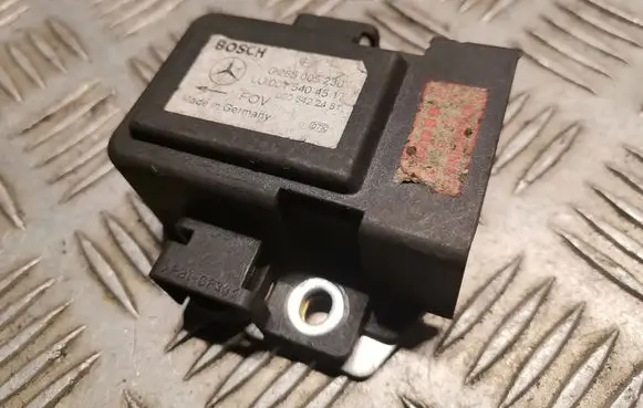 Mercedes-Benz E W210 Yaw turn rate sensor 0015404517