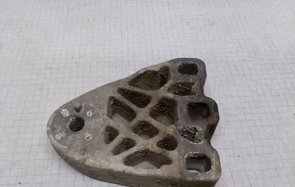 Volkswagen Transporter - Caravelle T5 Engine mount bracket