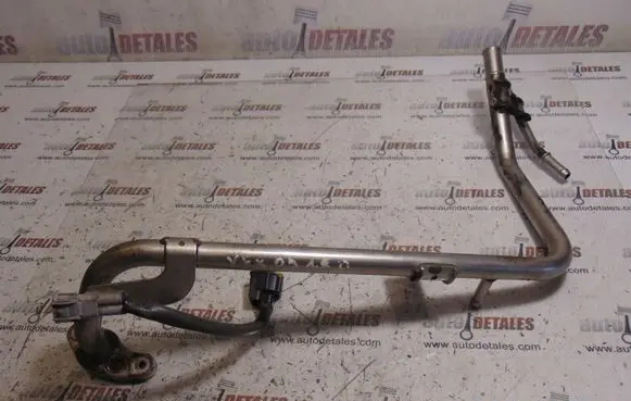 Toyota Corolla Verso AR10 Engine coolant pipe/hose