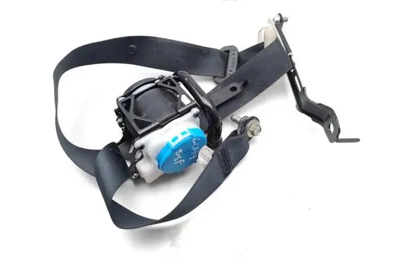Mazda 6 Front seatbelt TKAH2EH947 0589P1000146