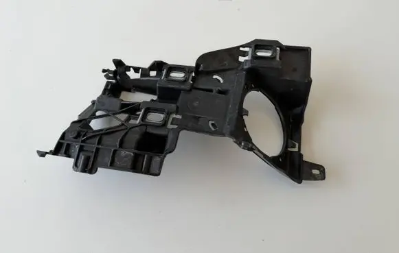 Mercedes-Benz E W213 Fog light bracket A2138851400