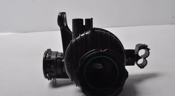 Volvo XC60 Intake resonator 32324079