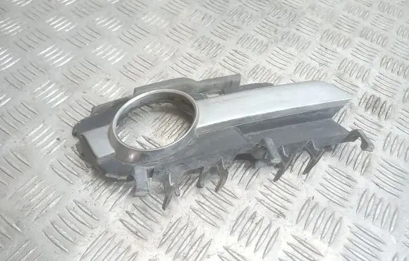Opel Signum Front bumper lower grill 13120740