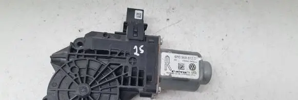 Volkswagen Amarok Front door window regulator motor 6R0959812D