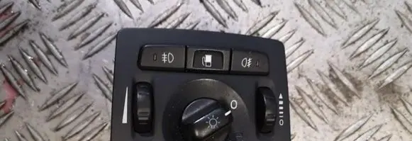 Volvo V50 Light switch 30669736