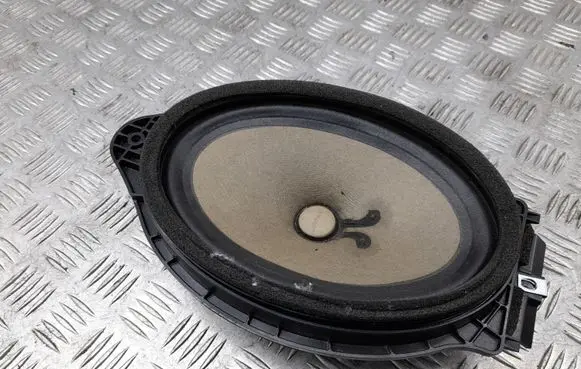 Cadillac CTS Parcel shelf speaker 22972743
