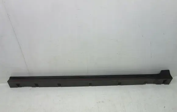 Mitsubishi Space Star Sill MZ331363