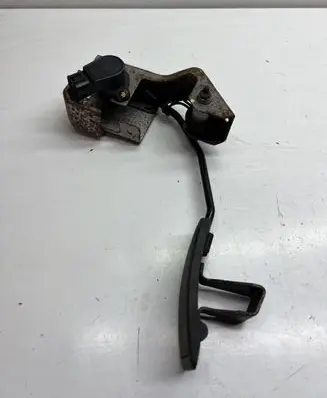 Infiniti FX Accelerator throttle pedal 18919AM810 3H29