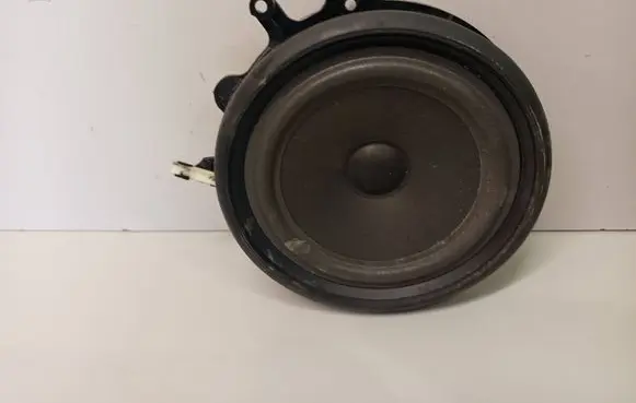 Audi A4 S4 B7 8E 8H Rear door speaker 8E0035411