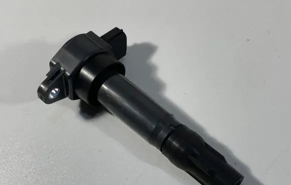 Mitsubishi Colt High voltage ignition coil FK0330 MN195616