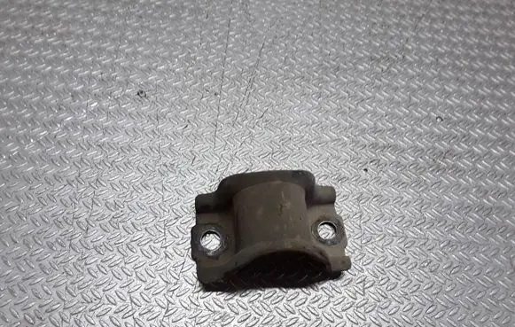 Chevrolet Nubira Sway bar bush bracket, front 