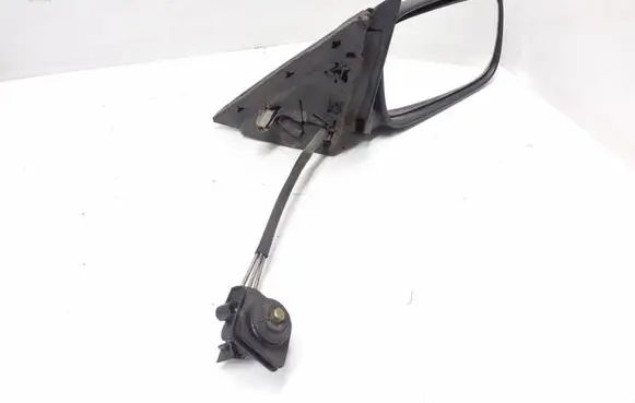Manual wing mirror