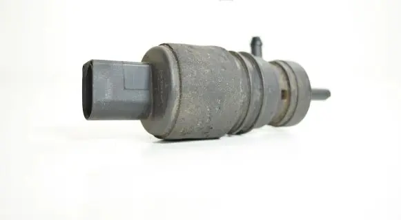 Audi A4 S4 B5 8D Windscreen/windshield washer pump 4A0955651