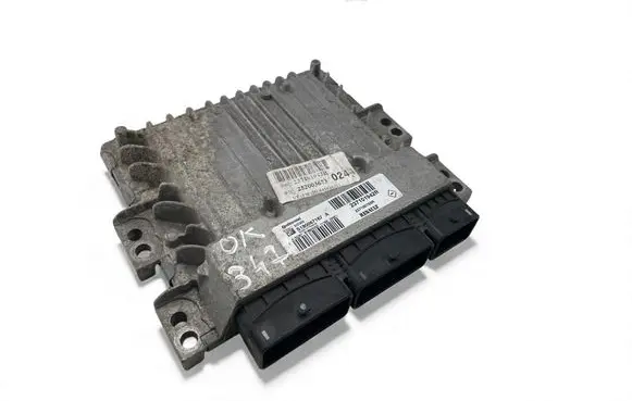 Renault Kangoo II Engine control unit/module ECU 237101942R S180067167A