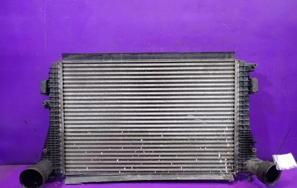 Volkswagen PASSAT B6 Intercooler radiator
