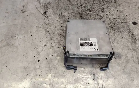 Toyota Corolla E120 E130 Engine control unit/module 8966602310 MB1758005311