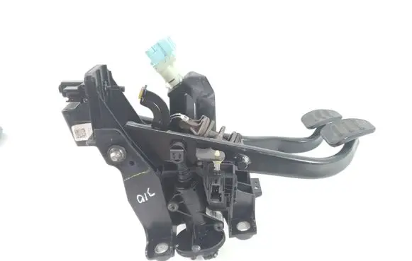 Ford Mustang VI Brake pedal JR3Z-2455-A JR3C-2450-BA
