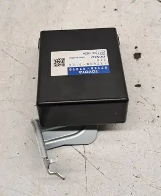 Toyota Prius (XW30) Sunroof control unit/module 8716647010 1776009163