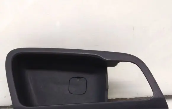 Hyundai i30 Front door handle cover 826212L000