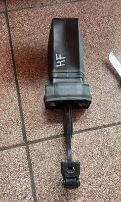Audi A6 S6 C7 4G Front door check strap stopper 4G0837249C