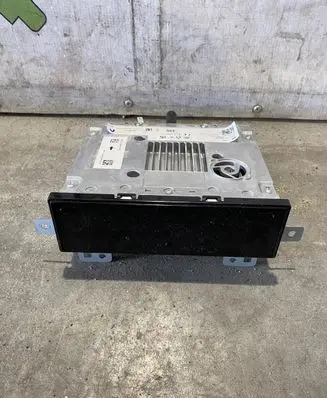 Seat Arona Radio/CD/DVD/GPS head unit 96560-AT550