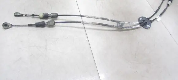 Volvo XC60 Gear shift cable linkage 31302107