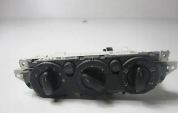 Ford Focus Climate control unit 3M5T19980BD