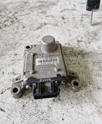 Mercedes-Benz A W168 ESP acceleration yaw rate sensor 0005426518 0265005200