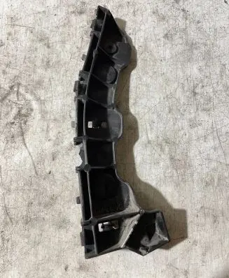Seat Alhambra (Mk2) Front bumper mounting bracket 7N0807184