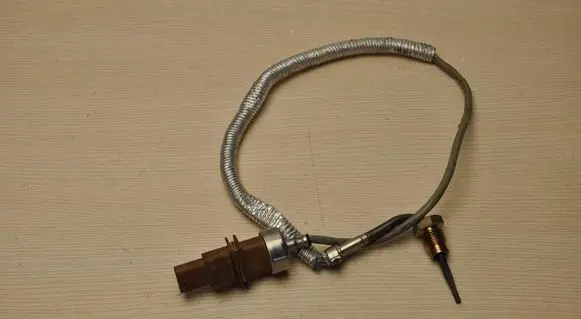 Audi A5 Exhaust gas temperature sensor 8W0919529J