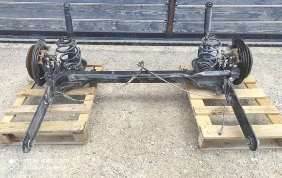 Renault Trafic III (X82) Rear axle beam 430005337R 562109697R